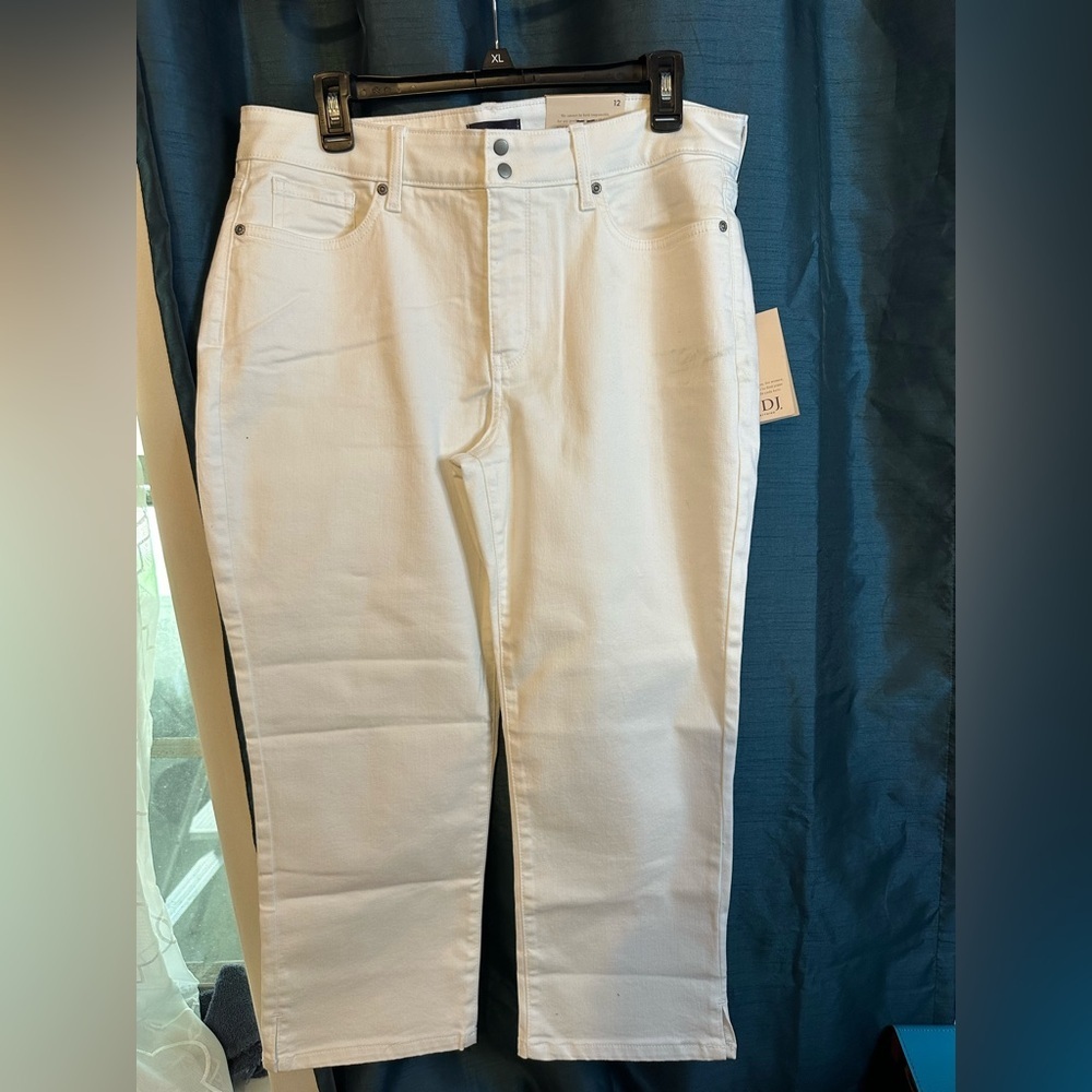 NYDJ White Straight-Leg Cropped Jeans Cool Embrace and Left&Tuck